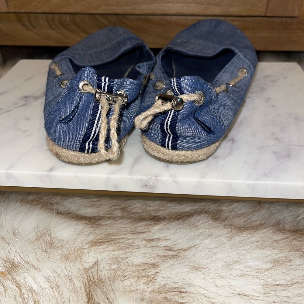 Nautica Espadrilles Slip Ons - Picture 5 of 9